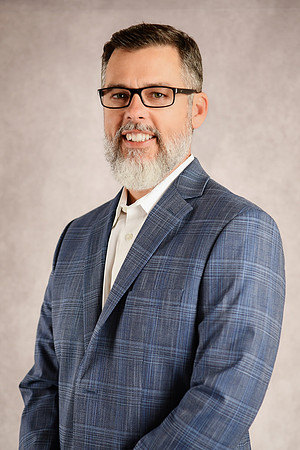 Paul Headshots 04