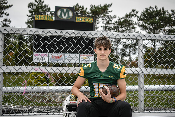 Nathan [football] 081