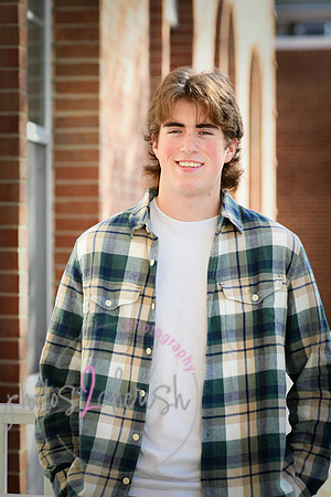 Zachary [class of 2024] 011