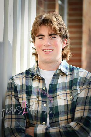 Zachary [class of 2024] 012