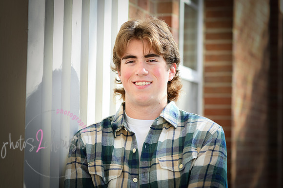 Zachary [class of 2024] 013