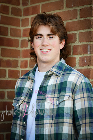 Zachary [class of 2024] 022