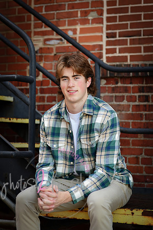 Zachary [class of 2024] 049