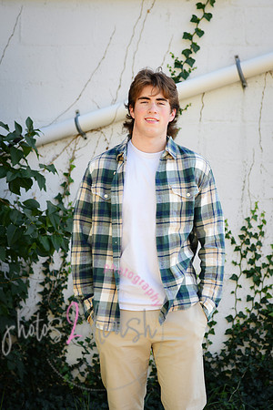Zachary [class of 2024] 080