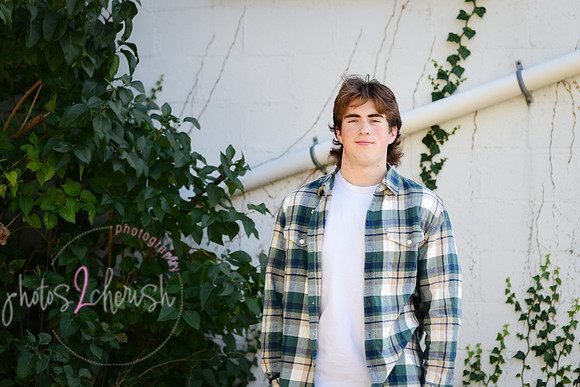 Zachary [class of 2024] 083