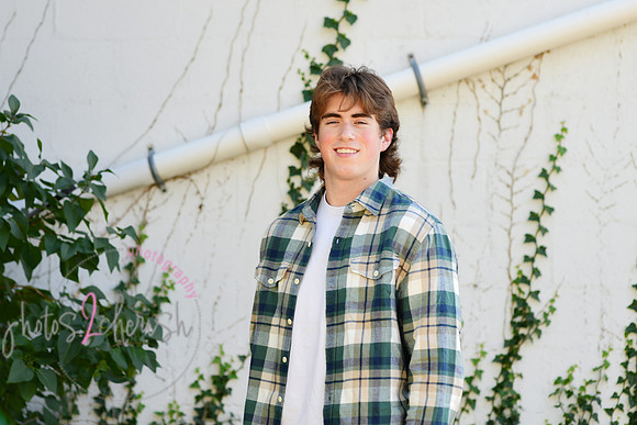 Zachary [class of 2024] 094