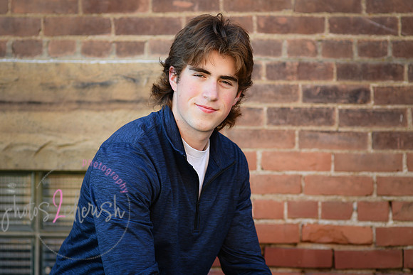 Zachary [class of 2024] 160