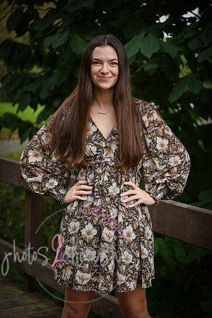 Lucinda [MHS 2024] 004