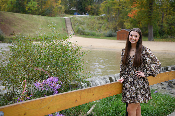 Lucinda [MHS 2024] 025
