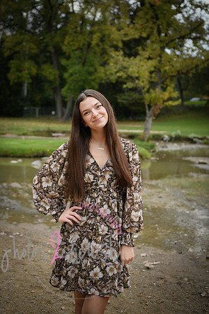 Lucinda [MHS 2024] 060