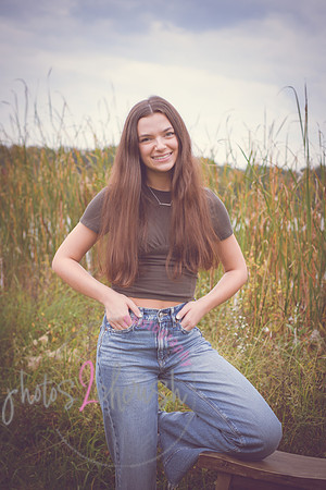 Lucinda [MHS 2024] 210