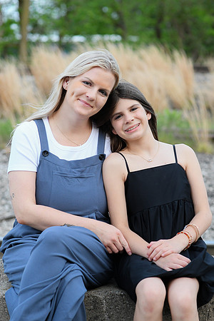 Mariya Family Photos [proofs] 350