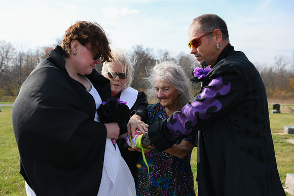 Billie & Dale Vow Renewal 057