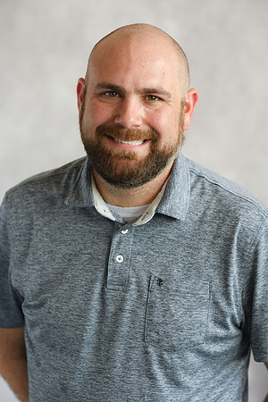 Ed Isabella [headshots] 35