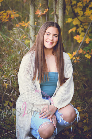 Rylie [peek] 12