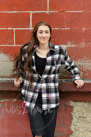 Carmella [MHS Class of 2025] proofs 058