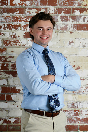 Noah [headshots] 15
