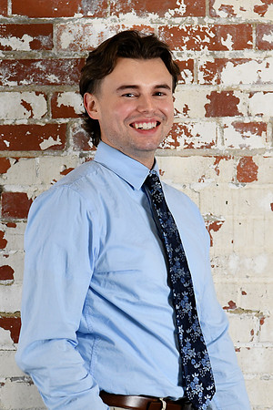 Noah [headshots] 21
