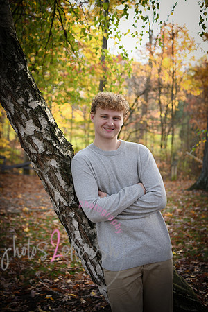 Ben [senior photos] 021