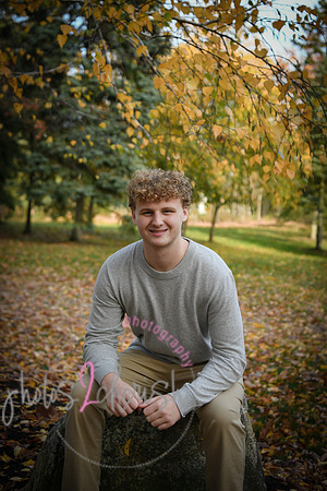 Ben [senior photos] 025
