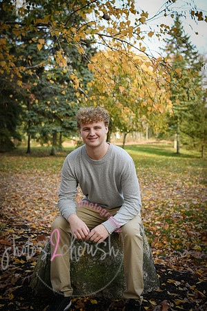 Ben [senior photos] 027