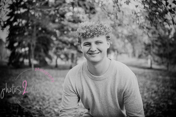 Ben [senior photos] 035