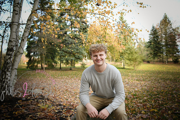 Ben [senior photos] 036