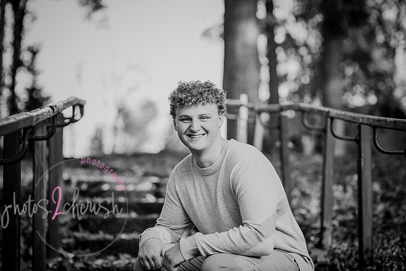 Ben [senior photos] 081