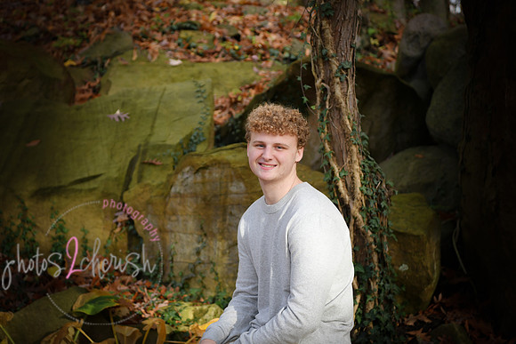 Ben [senior photos] 086