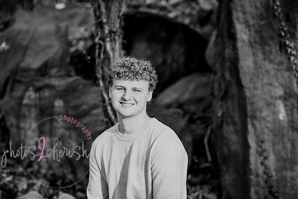 Ben [senior photos] 097