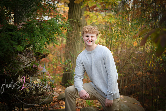 Ben [senior photos] 109