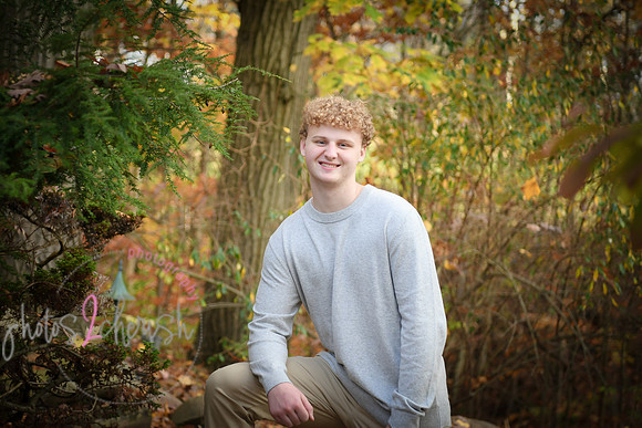 Ben [senior photos] 112