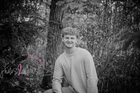 Ben [senior photos] 120