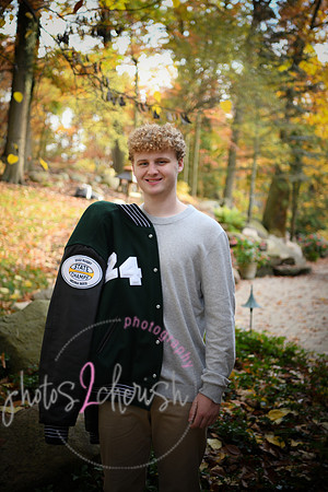 Ben [senior photos] 134