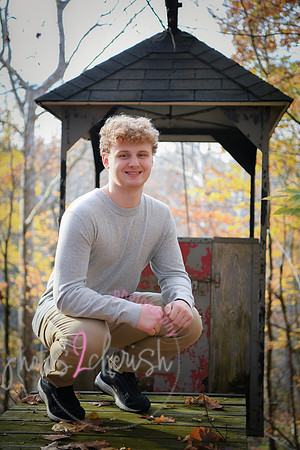 Ben [senior photos] 175