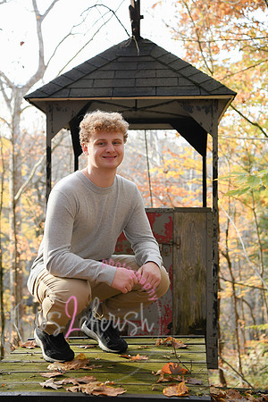 Ben [senior photos] 179