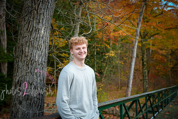 Ben [senior photos] 230