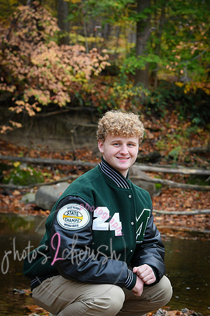 Ben [senior photos] 251