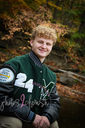 Ben [senior photos] 257