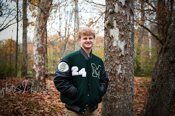Ben [senior photos] 260