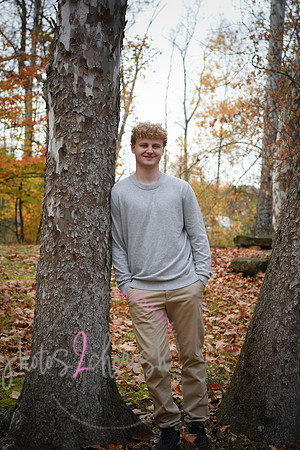 Ben [senior photos] 265