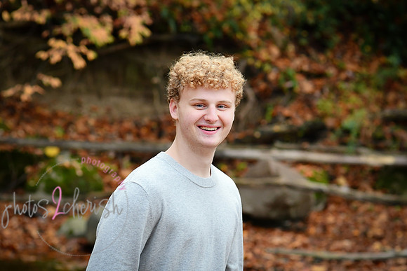 Ben [senior photos] 273