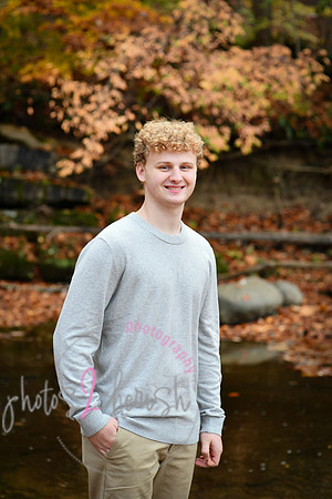 Ben [senior photos] 279