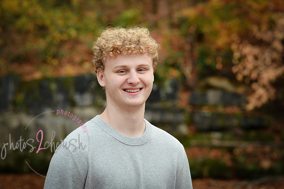 Ben [senior photos] 287