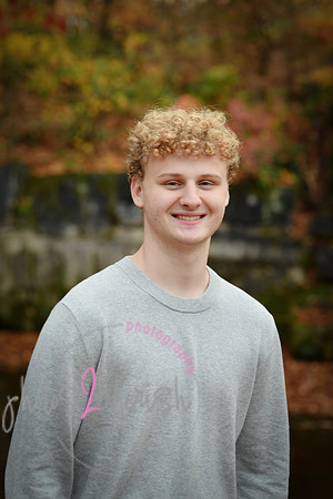 Ben [senior photos] 289
