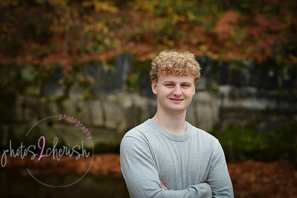 Ben [senior photos] 295