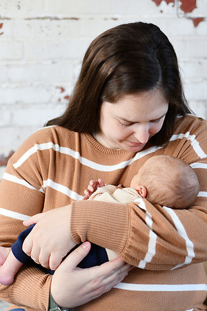 Noah Newborn 100