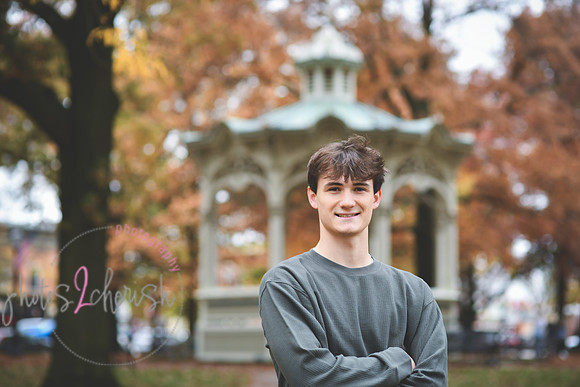 Nathan A [senior photos] 028