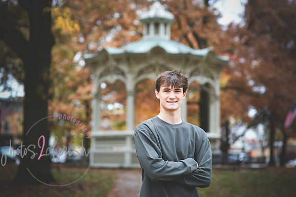 Nathan A [senior photos] 033