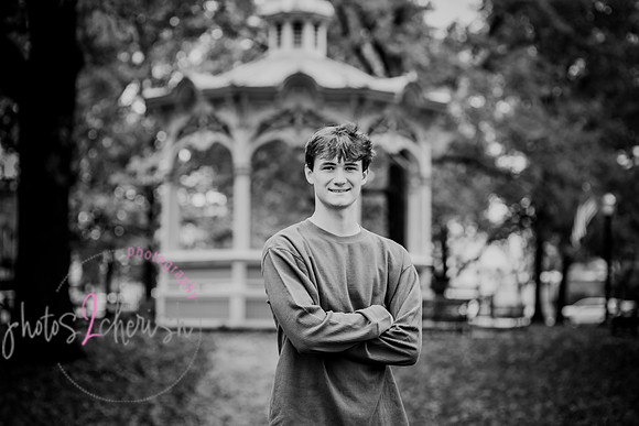 Nathan A [senior photos] 035